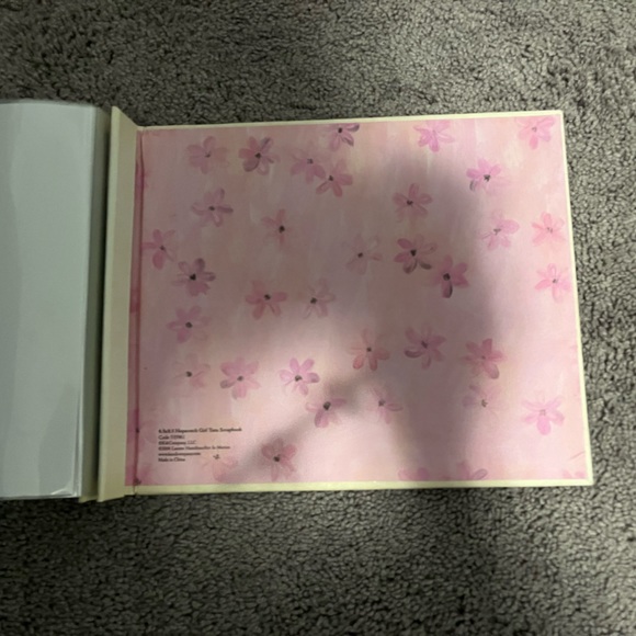 K & Company 8x8 Ballet Themed Album - Picture 5 of 5